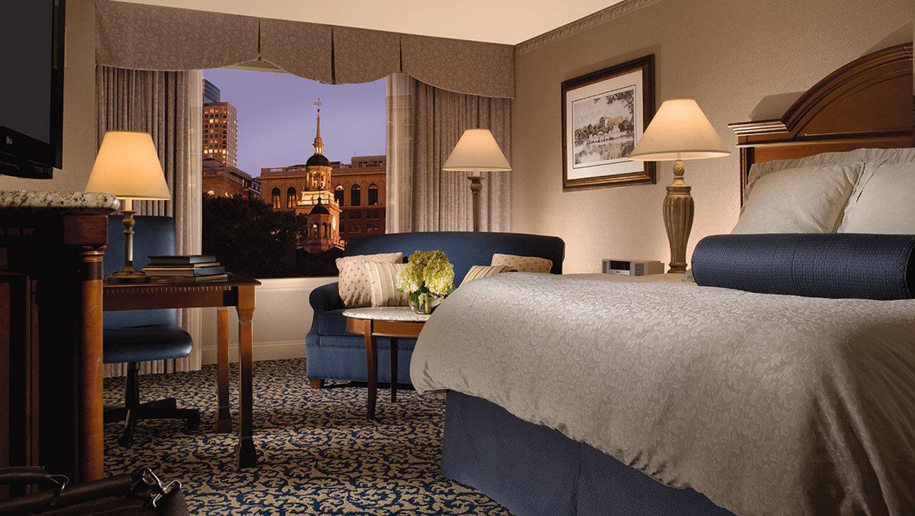 Renaissance Philadelphia Downtown Hotel Exterior photo